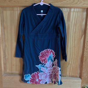 Another funky casual dress for your gal. Rock it on the trail - campsite